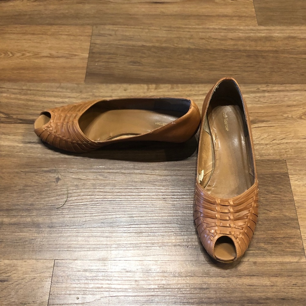Croft&Barrow Tan Woven Small Wedge Sandals